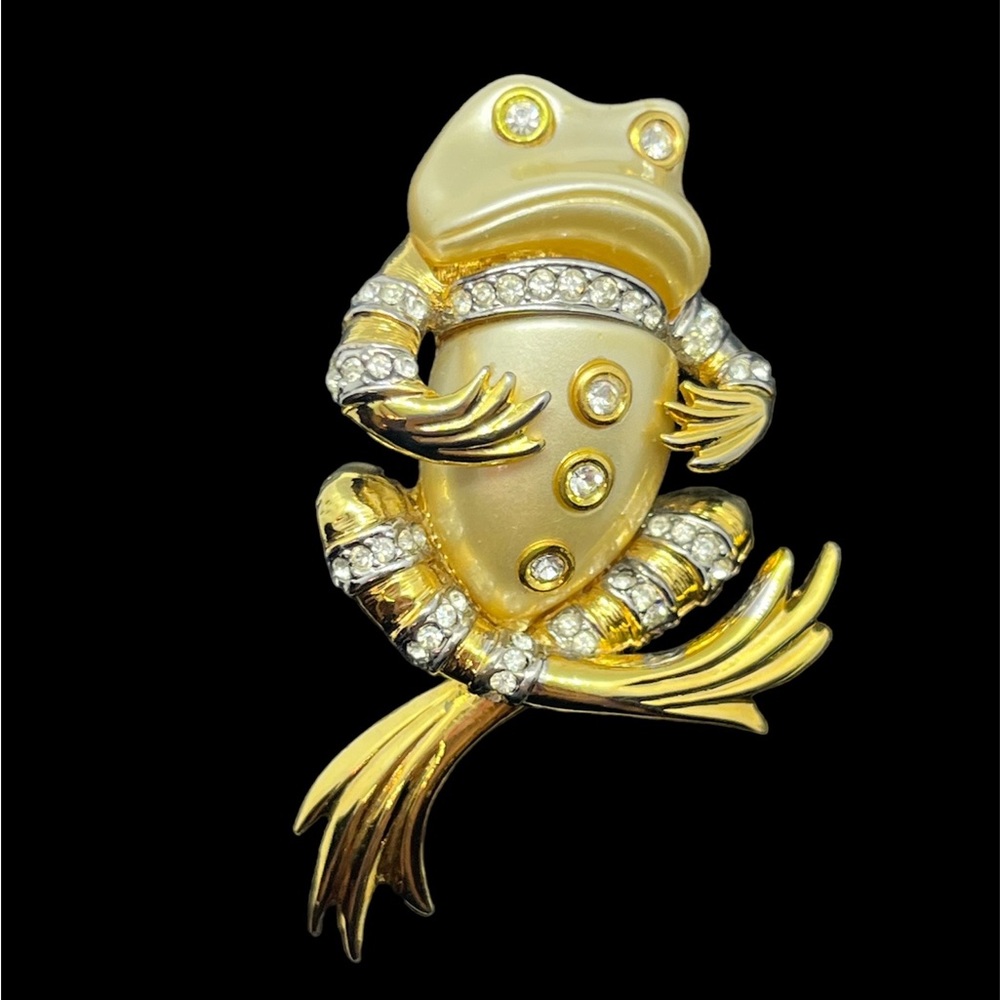 Kenneth Jay Lane Frog Brooch Pin Vintage Lucite E… - image 1